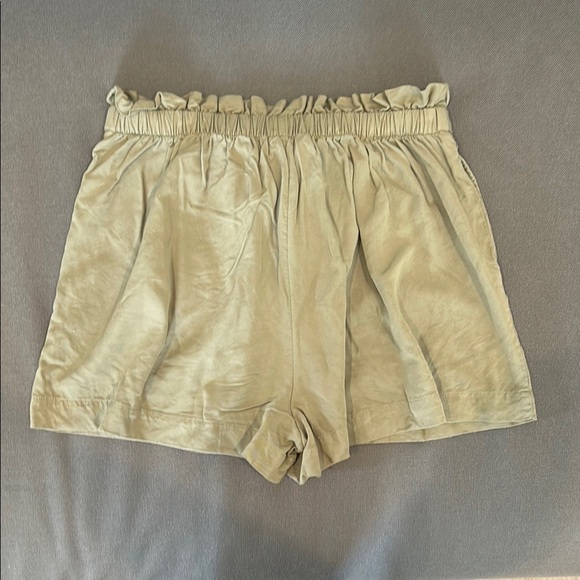 American Eagle Green Shorts with Tie Waist - Picture 5 of 6